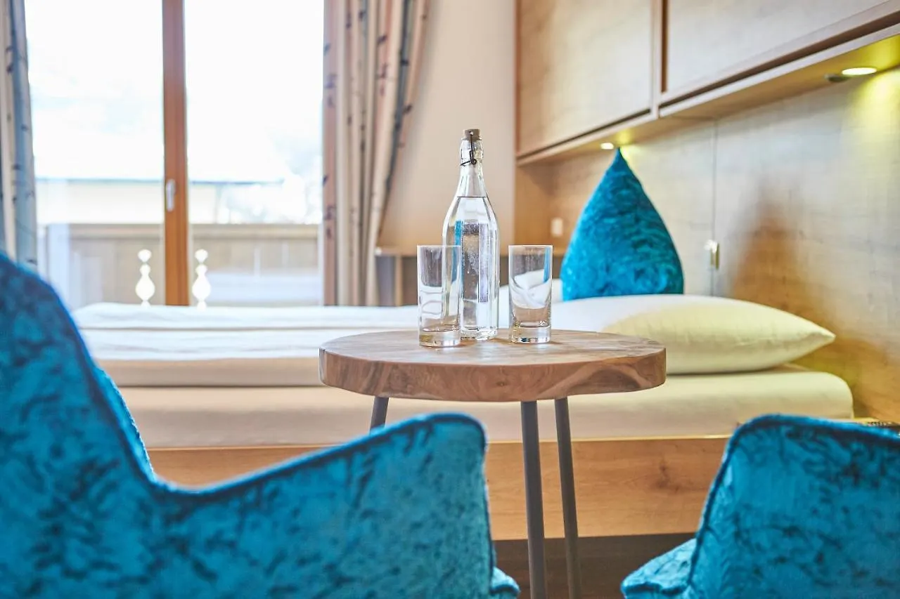 Johanneshof - Dein Mountain Wohlfuehlhotel Saalbach-Hinterglemm
